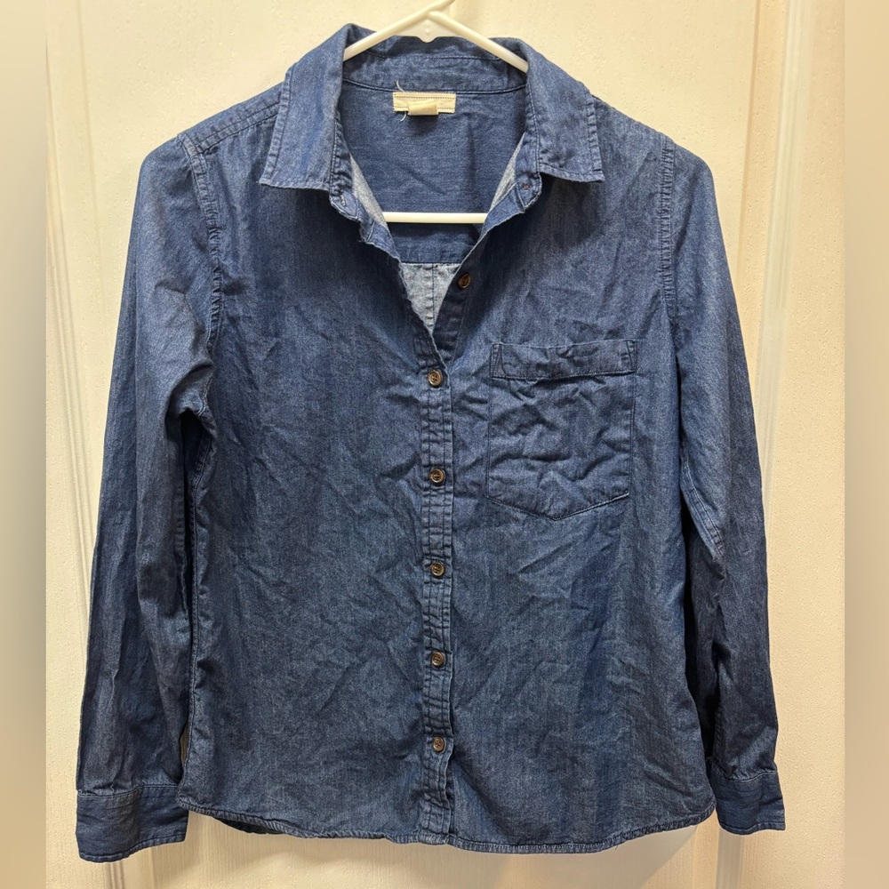 Forever 21 Indigo Women’s Long Sleeved Denim Shirt Size Small